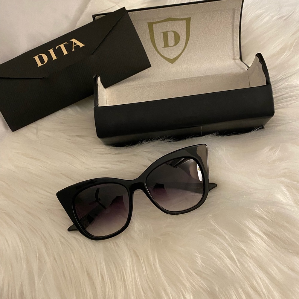 Magnifique Dita sunglasses